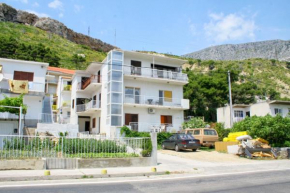 Apartments by the sea Duce, Omis - 4804